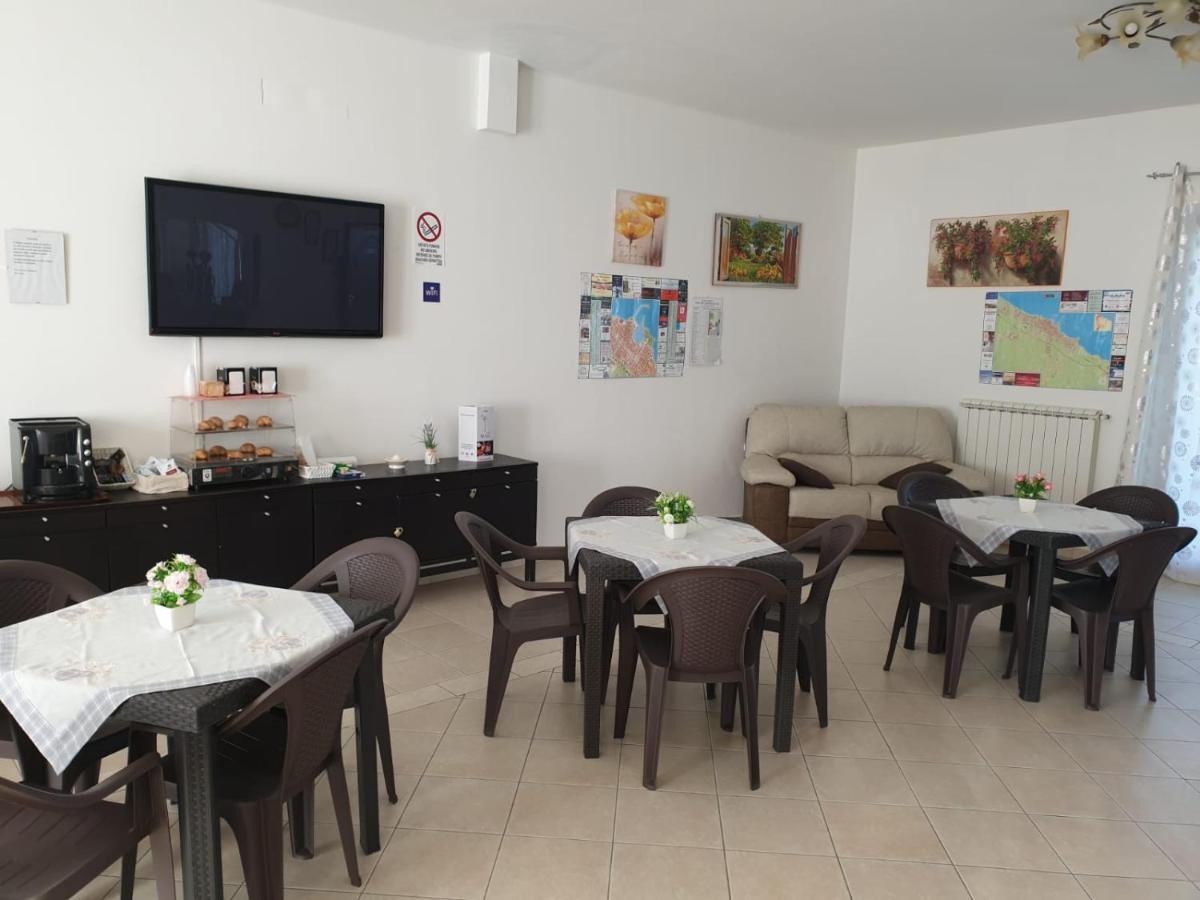 Bed And Breakfast Villa Fatima Trani Zewnętrze zdjęcie