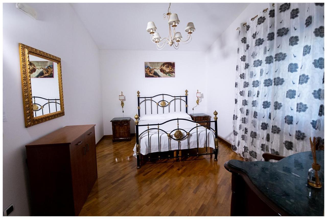 Bed And Breakfast Villa Fatima Trani Zewnętrze zdjęcie